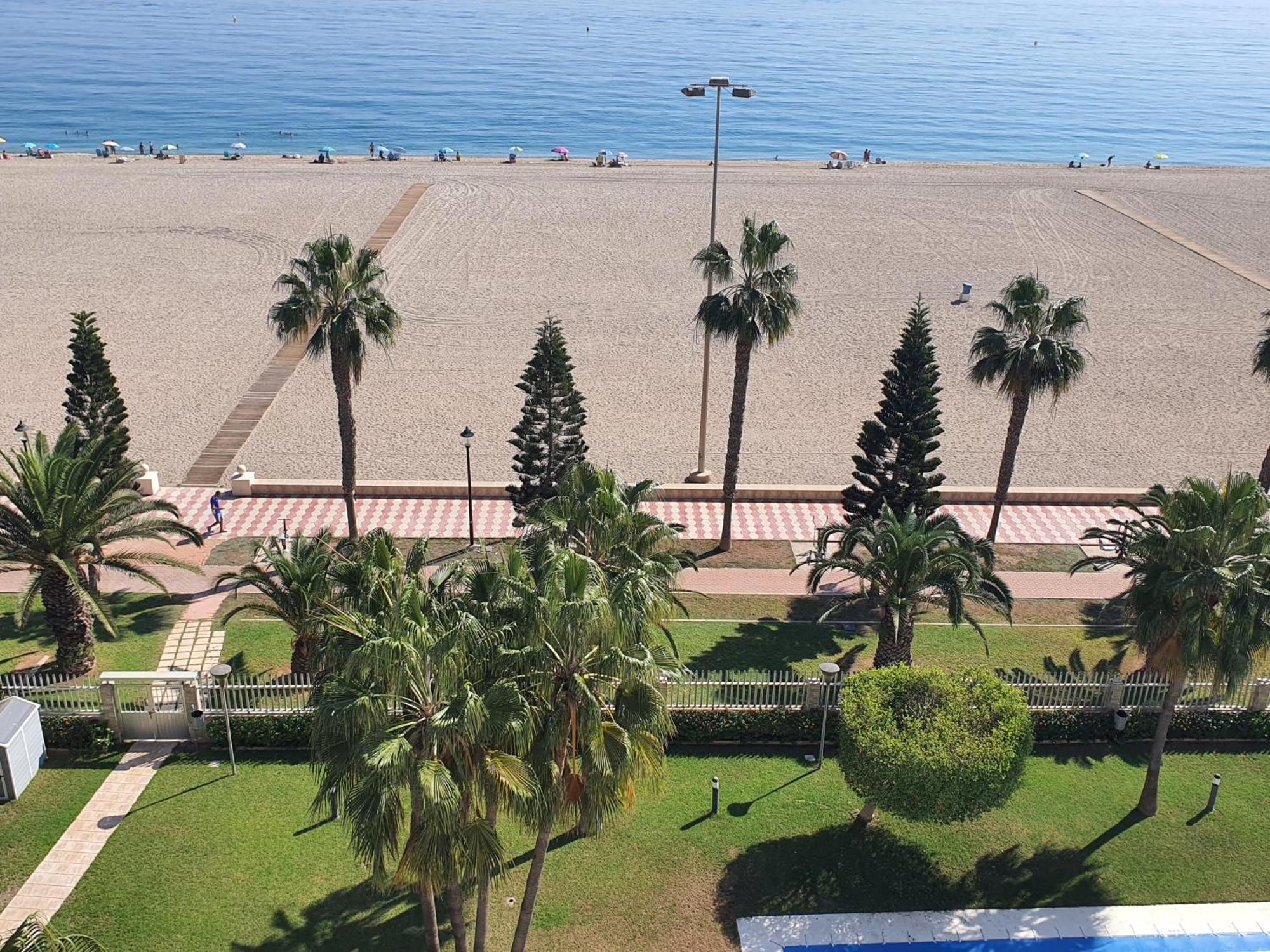 Primera Linea Playa Roquetas de Mar Kültér fotó
