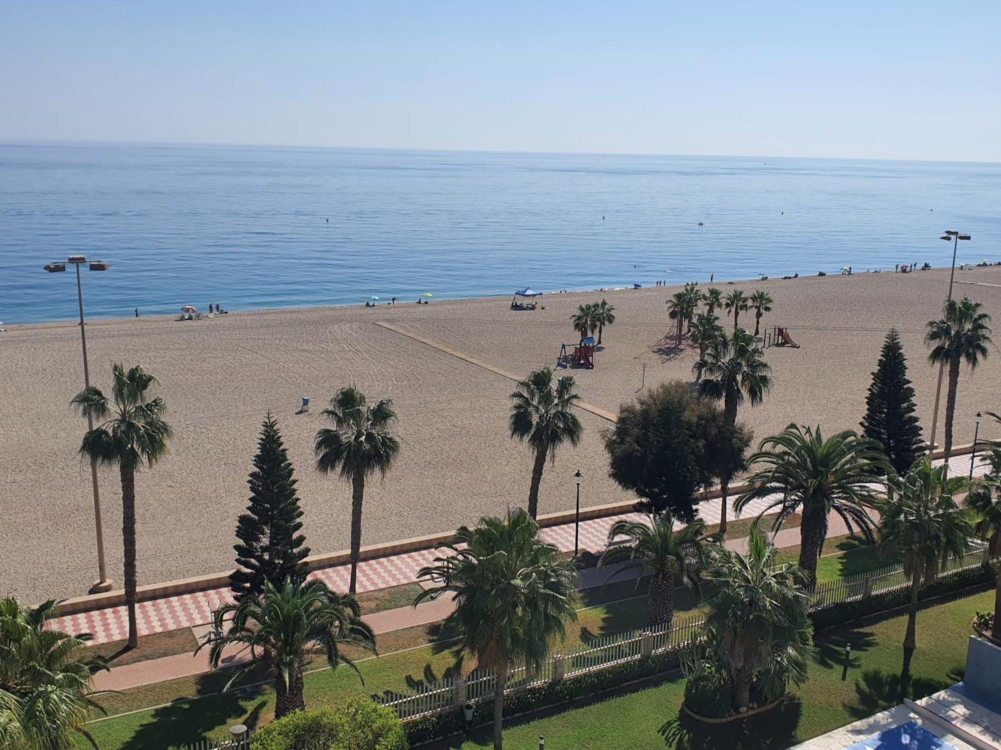 Primera Linea Playa Roquetas de Mar Kültér fotó